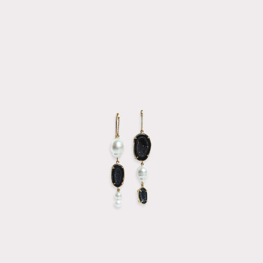 Olivina Earrings Black & White