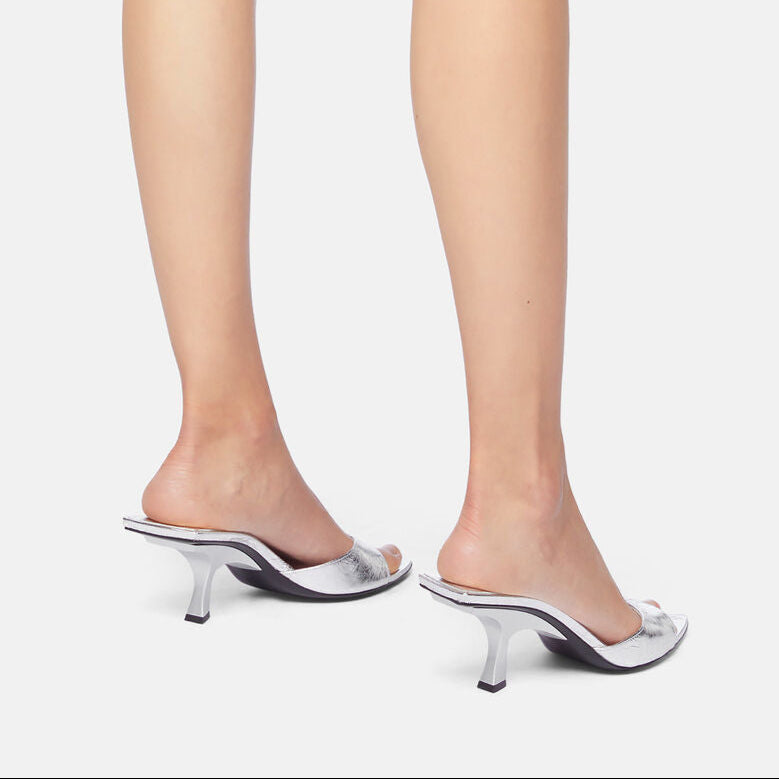 'Bes' Mule in Patend Silver