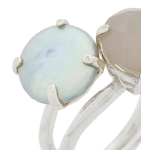 Silver Ring with Grey Agate and Mother of Pearl